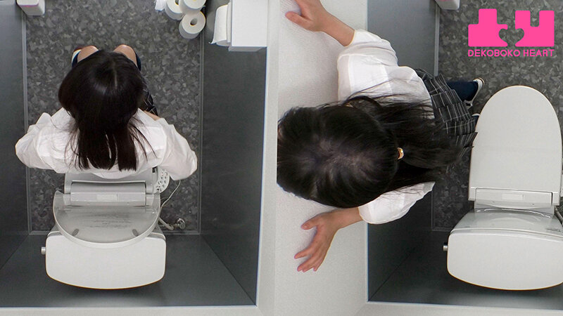 クラスで一番美人なマドンナのパンチラが撮れちゃった!?パンツ写真をオカズにマンズリしていたらバレちゃったけど相互オナニーで好きが溢れて校内レズに発展した 松井日奈子 泉りおん 6枚目